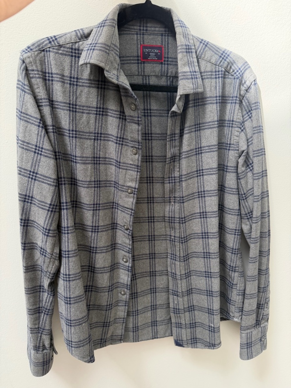 UNTUCKit Gray Plaid Flannel Button-Down Shirt